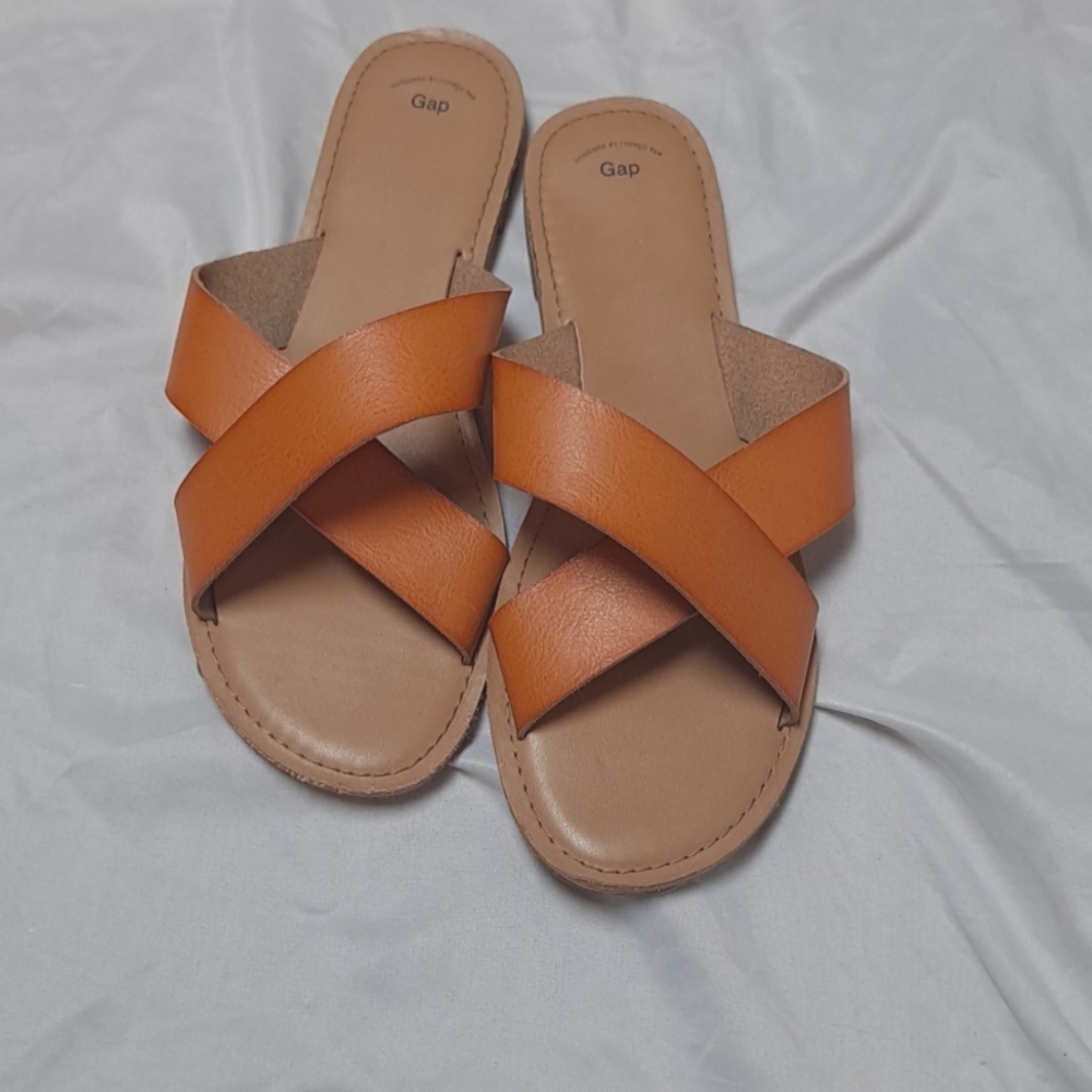 Gap Criss Cross Slip On Flat Summer Sandals Size 10 - Picture 2 of 7